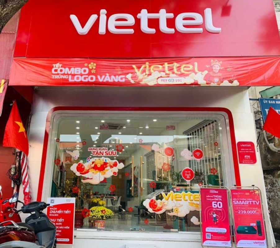 Viettel offcial store for tourists to get a Vietnam phone number